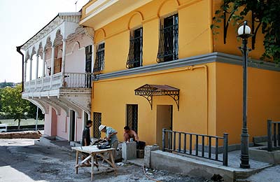  Tbilisi, Altstadt: hier wird noch restauriert